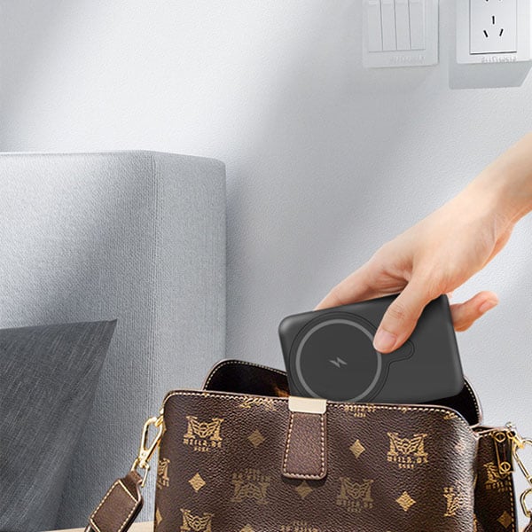 🏆Flash Sale⚡ 50K+ SOLD! Almost Gone-💥Magnetic Power Bank - 10000mAh Wireless Portable Charger