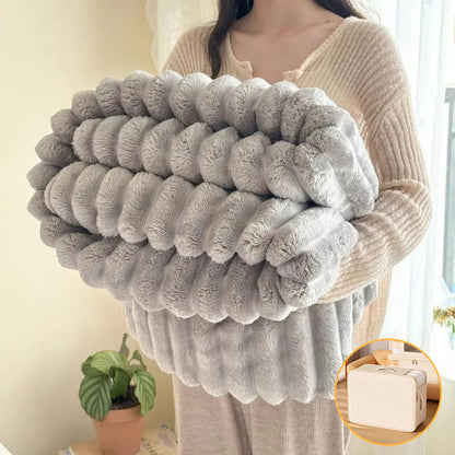 🎅Xmas Hot Sales - 🔥🔥50% OFF🔥🔥🛏️Thickened rabbit plush&milk velvet cover blanket