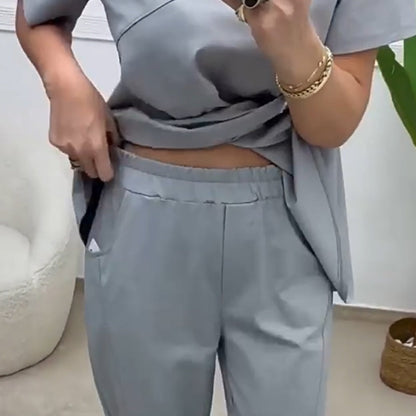 Women’s Solid Short-Sleeve Tops ＆ Pants Two-Piece Set