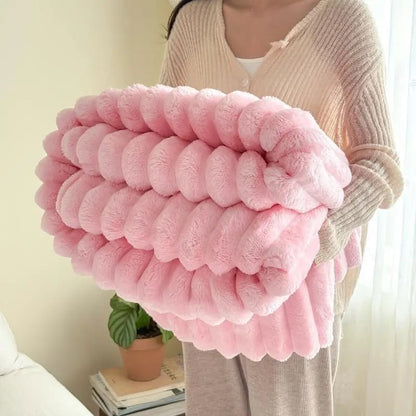 🎅Xmas Hot Sales - 🔥🔥50% OFF🔥🔥🛏️Thickened rabbit plush&milk velvet cover blanket